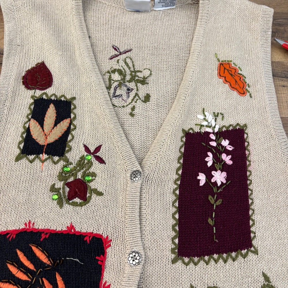 Bobbie Brooks Autumn Fall Seasonal Embroidered Button Front V Neck Vest Vintage - Picture 5 of 9
